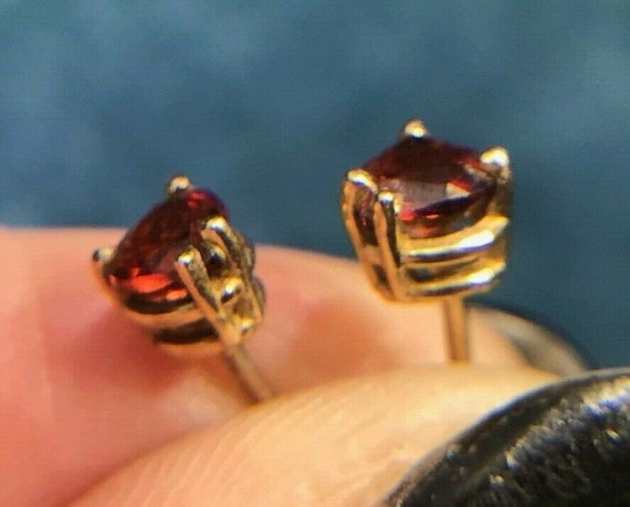 10k Yellow Gold Ruby Red Garnet Heart Earrings. T… - image 3