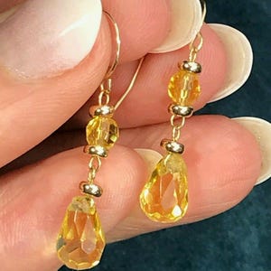 10k Yellow Gold Lemon Citrine Briolette Prism Earrings. 1&quot; Dangly