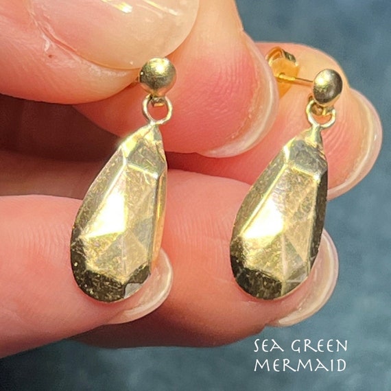 10k Yellow Gold Faceted Teardrop Dangle Earrings