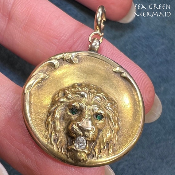 10k Gold Repousse LION Pendant w Diamond. Art Nou… - image 1