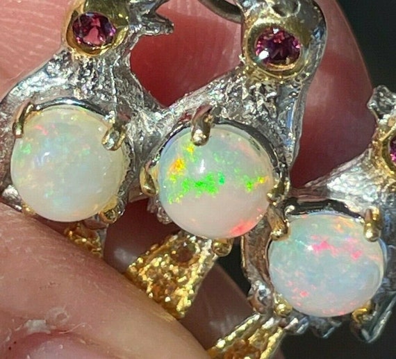 Australian Jelly Opal Trio of SONGBIRDS Pendant i… - image 2