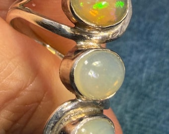 Ethiopian Welo Jelly Opal + Quartz Stop Light Ring in Silver. 1" Wide