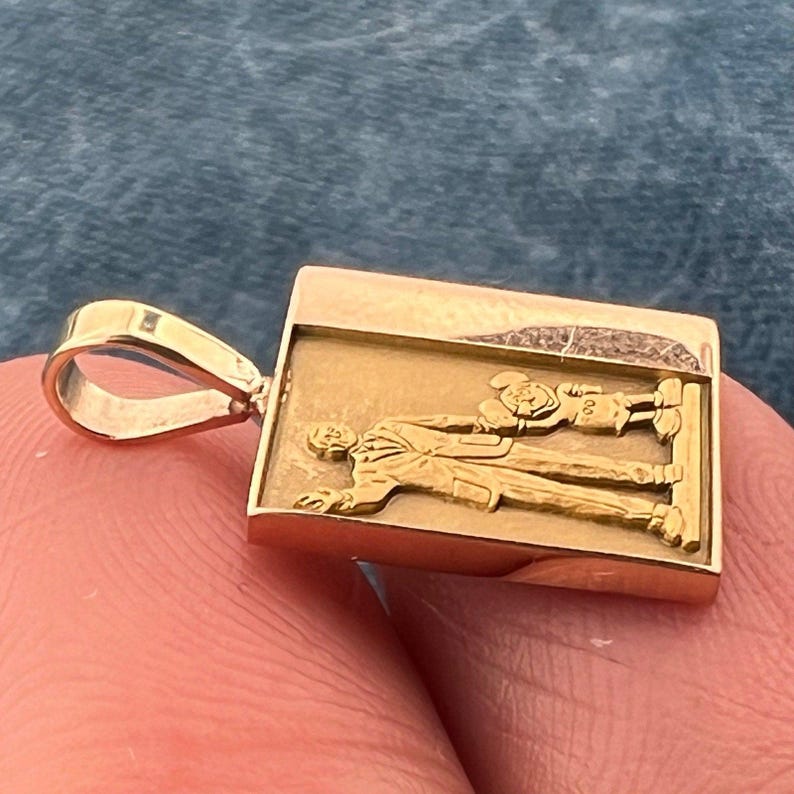 10k Gold Walt Disney + Mickey Mouse Commemorative Pendant *RARE* image 3
