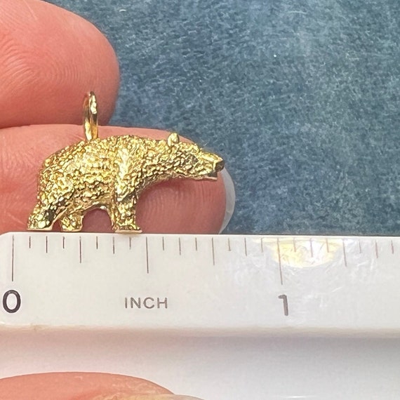 14k Yellow Gold Grizzly Bear Pendant. 3/4" - image 10