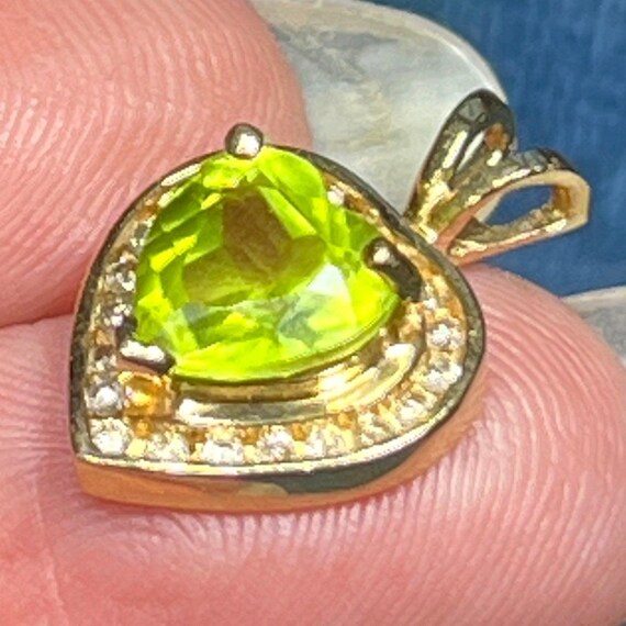 14k Yellow Gold 2 Ct Natural PERIDOT Heart Pendan… - image 7