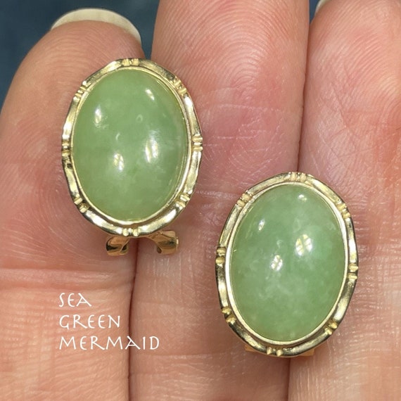 10k Yellow Gold Pale Green Jade OMEGABACK Earrings