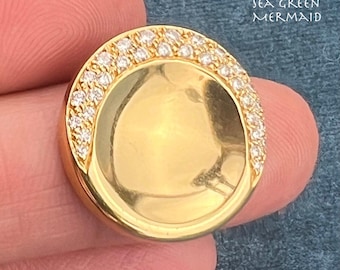 Colgante deslizante circular de luna creciente con diamantes MOVADO en oro de 18k