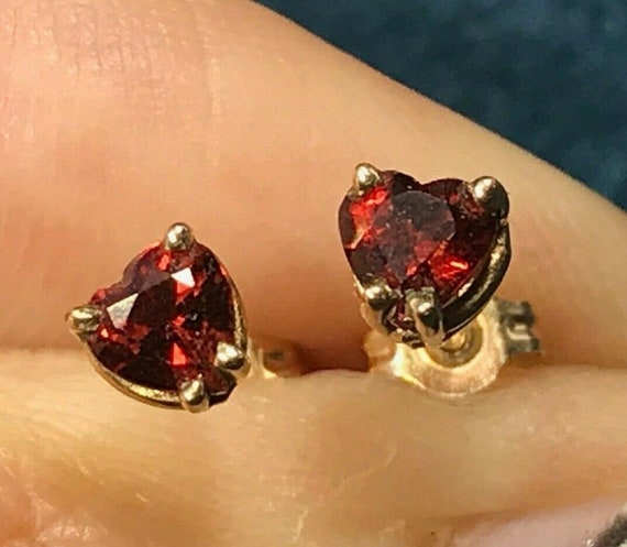 10k Yellow Gold Ruby Red Garnet Heart Earrings. T… - image 8