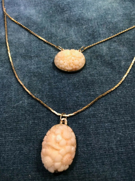 SG MERMAID 10k Yellow Gold Carved Coral Flowers 2… - image 10
