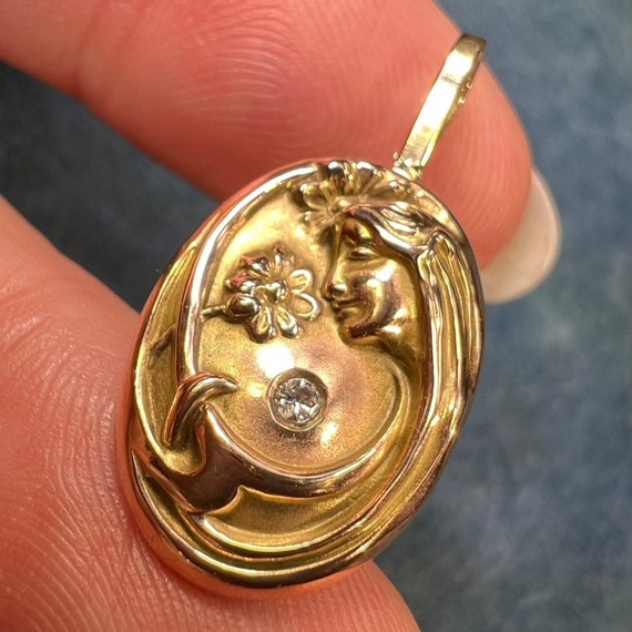 14k Gold Repousse Maiden w Flowers Diamond Pendan… - image 6