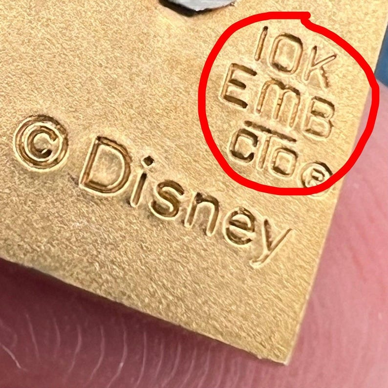 10k Gold Walt Disney + Mickey Mouse Commemorative Pendant *RARE* image 6