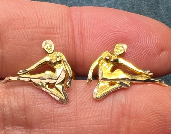 10k Yellow Gold Yoga Dancer Nudes Earrings. Sculp… - image 4