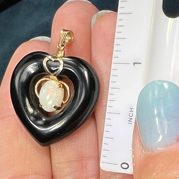 14k Yellow Gold Australian Opal in Onyx Heart Pen… - image 5