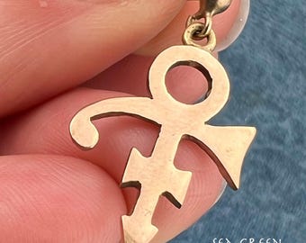 Pendiente colgante personalizado de 1 pulgada con símbolo PRINCE en oro de 9k-10k *UNIDAD*