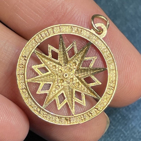 10k Gold STARBURST Pendant "The Lord is my Light … - image 3