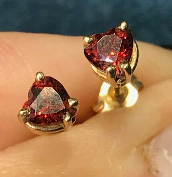10k Yellow Gold Ruby Red Garnet Heart Earrings. T… - image 6