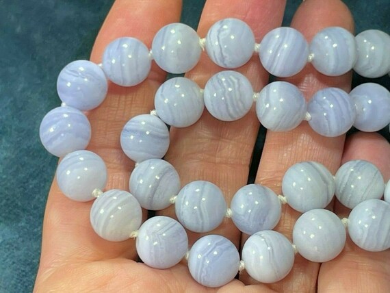 14k Yellow Gold Lavender Blue Lace Agate Bead Nec… - image 2