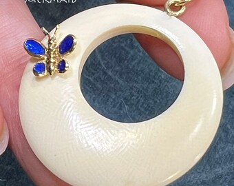 14k Gold TINY Butterfly on Large Seashell Circle Pendant. 1.5" Medallion (L)