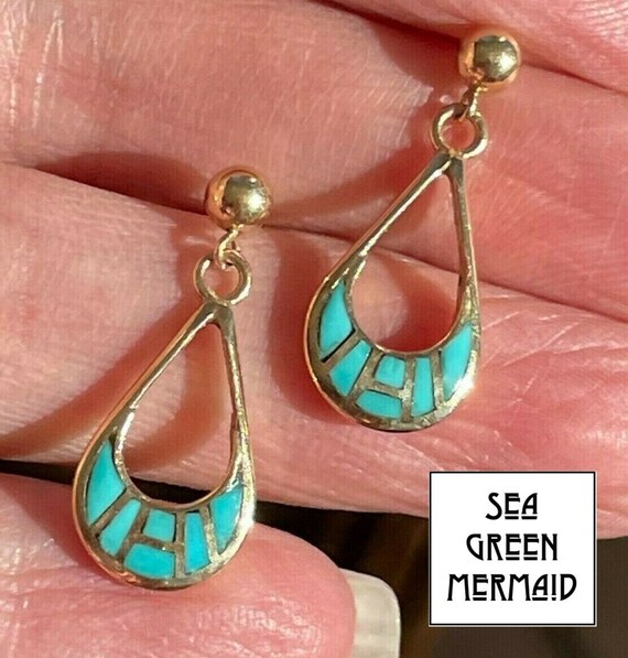 14k Yellow Gold Teardrop Dangle Inlaid Turquoise E