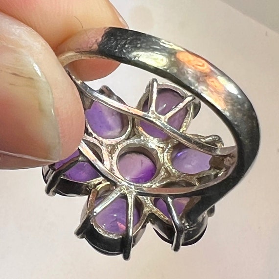 10k White Gold 8 TCW Cabochon Amethyst Flower Rin… - image 4