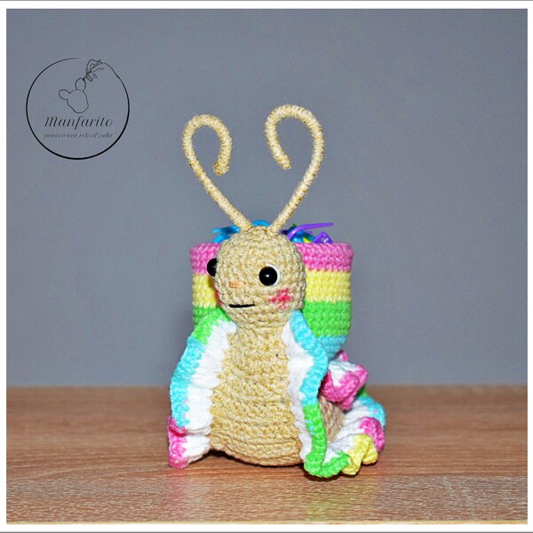 Snail organizer crochet pattern, hand made, rainbow snail, snail with a cup