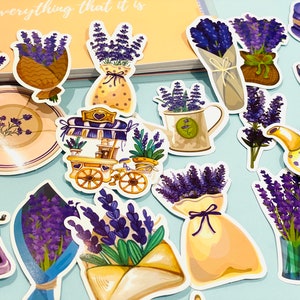 50 peças de adesivos estéticos de lavanda roxa, aquarela, flores, plantas, adesivos, garrafa de água, laptop, decalques de vinil para diário, planejador, álbum de recortes