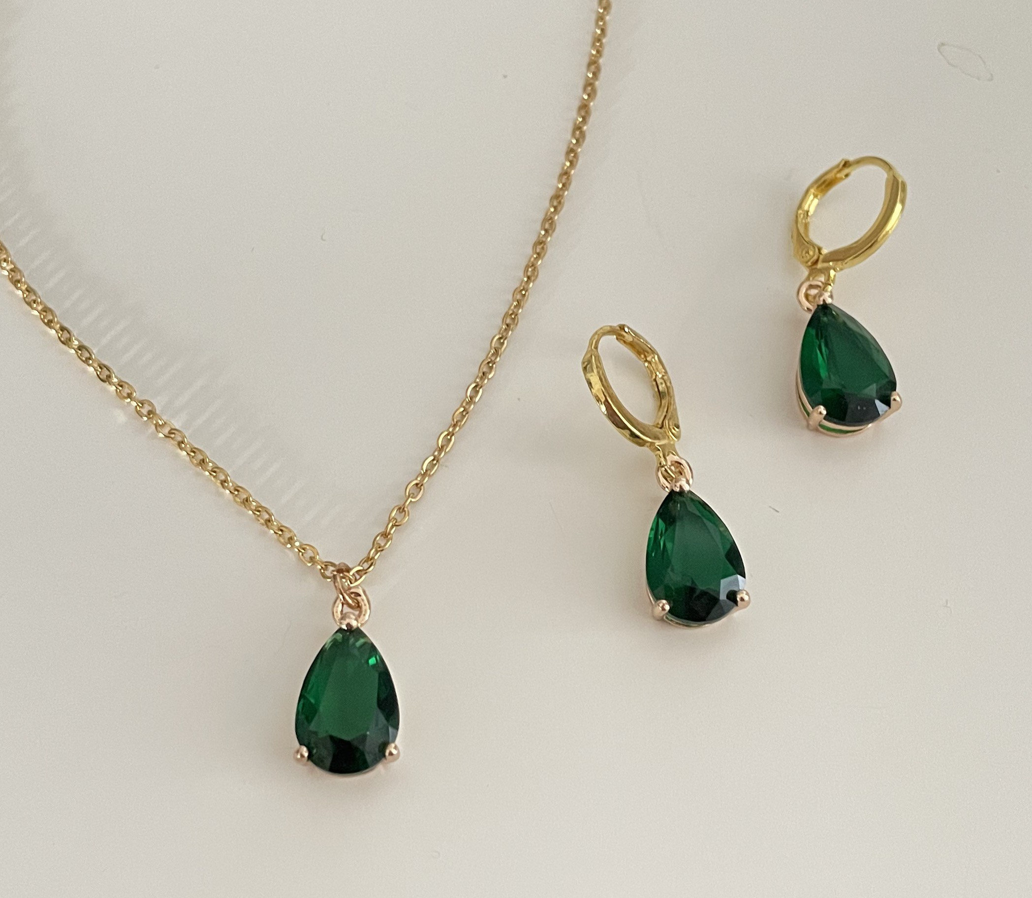 Green Jewelry Set - Etsy UK