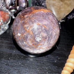 flashy purple mica sphere