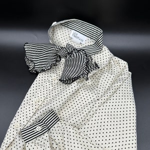 Vintage Ladies Blouse Button Down Levis USA Black White Stripes Dots 1970s