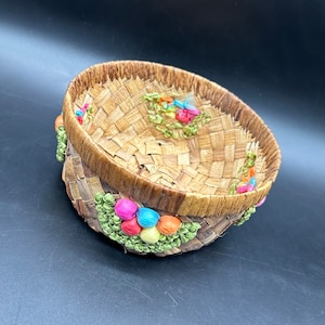 Vintage Basket Woven Rainbow Fruit Floral Storage Container Round Boho Raffia