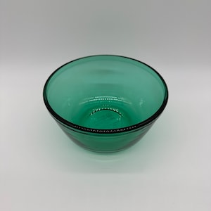 Vintage Mixing Bowl Green Serving Anchor Hocking USA 1.5 Quart