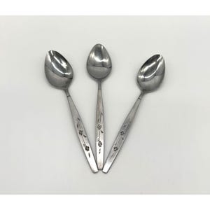 Vintage Tablespoons Floral 1970s Oxford Hall Stainless Steel Japan Flatware