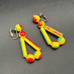 Vintage 1960s Colorful Bead Dangle Clip On Earrings Yellow Red Green Plastic