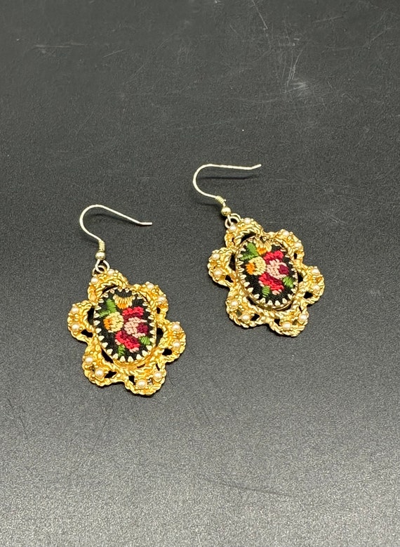 Vintage Hobe Earrings Signed Embroidered Flowers … - image 1