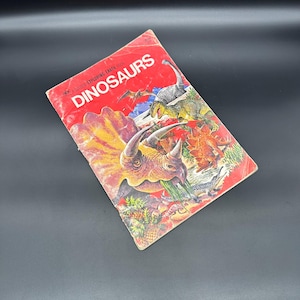 Libro antiguo dorado de exploración de la Tierra con dinosaurios, 1973, decoración para dormitorio de niños en edad escolar
