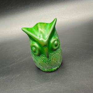 Vintage Owl Figurine Green Big Eyes Stone Statue Woodland Creature Retro Bird