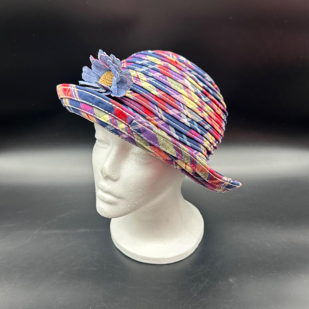 Vintage Plaid Hat 1990s Pink Blue Flower Brooch Accent Y2K Womens Liz Claiborne Vintage Plaid Hat 1990s Pink Blue Flower Brooch Accent Y2K  main image 2