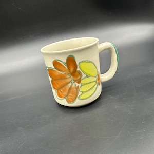 Vintage Stoneware Coffee Mug Hand Painted Daisy Floral Yellow Flower Retro Cup