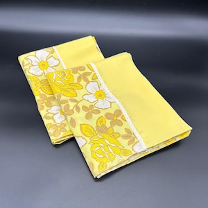Vintage Pillowcases 1970s Dan River Dantrel USA Yellow Floral Rose Flower Power