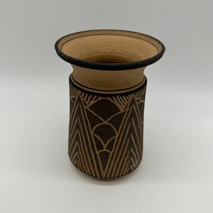 Art Pottery Vase Stoneware Black Tan Mountains Sunrise Modern