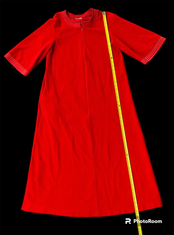 Vintage Robe Housecoat Duster Red Zipper Pockets … - image 9