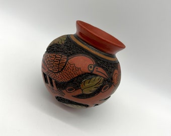 古民家に合った古い猿の釉薬花瓶 ニカラグアの粘土陶器の花瓶、小さな手作り、鳥、花、猿のモチーフ