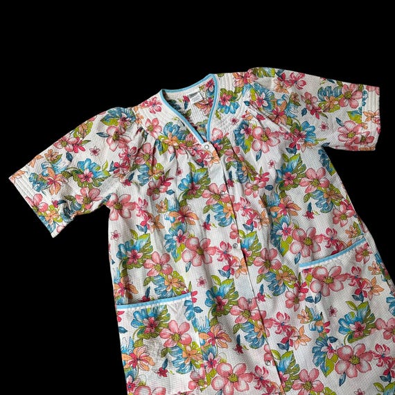 Vintage Duster Robe Housecoat Floral  Pockets Tro… - image 1