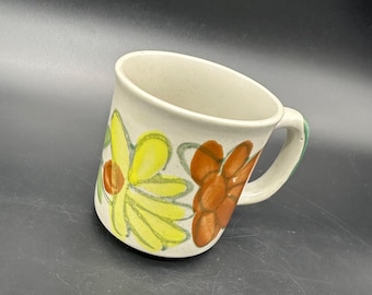 Tasse à café vintage en grès, tasse rétro peinte à la main marguerite florale jaune