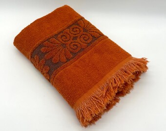 Vintage Bath Towel Sculpted Fringe Rust Orange Cannon Monticello USA 1970s