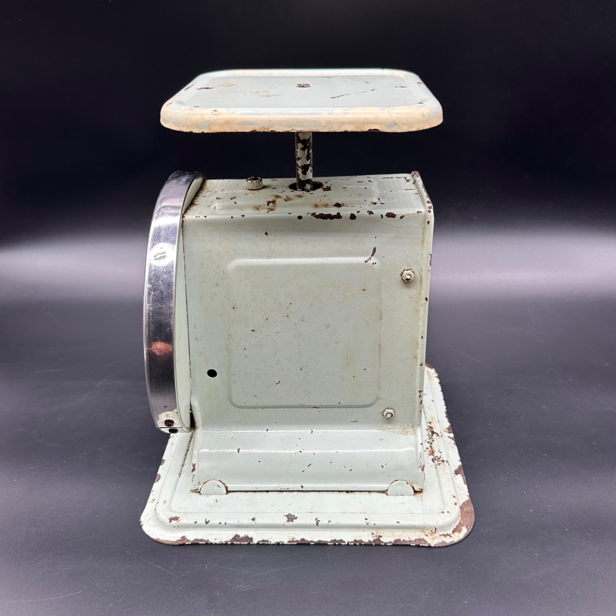 ヴィンテージ HANSON ハンソン社のベビー用体重計1930's 飾り物希少品 ヴィンテージ HANSON ハンソン社のベビー用体重計1930´s 飾り物