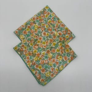 Vintage Floral Napkins Mint Green Peach Orange Cottagecore Table Linens Set of 2