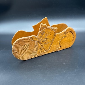 Organizador de madera vintage con forma de gato, soporte para cartas, bola de lana, gatito, marrón