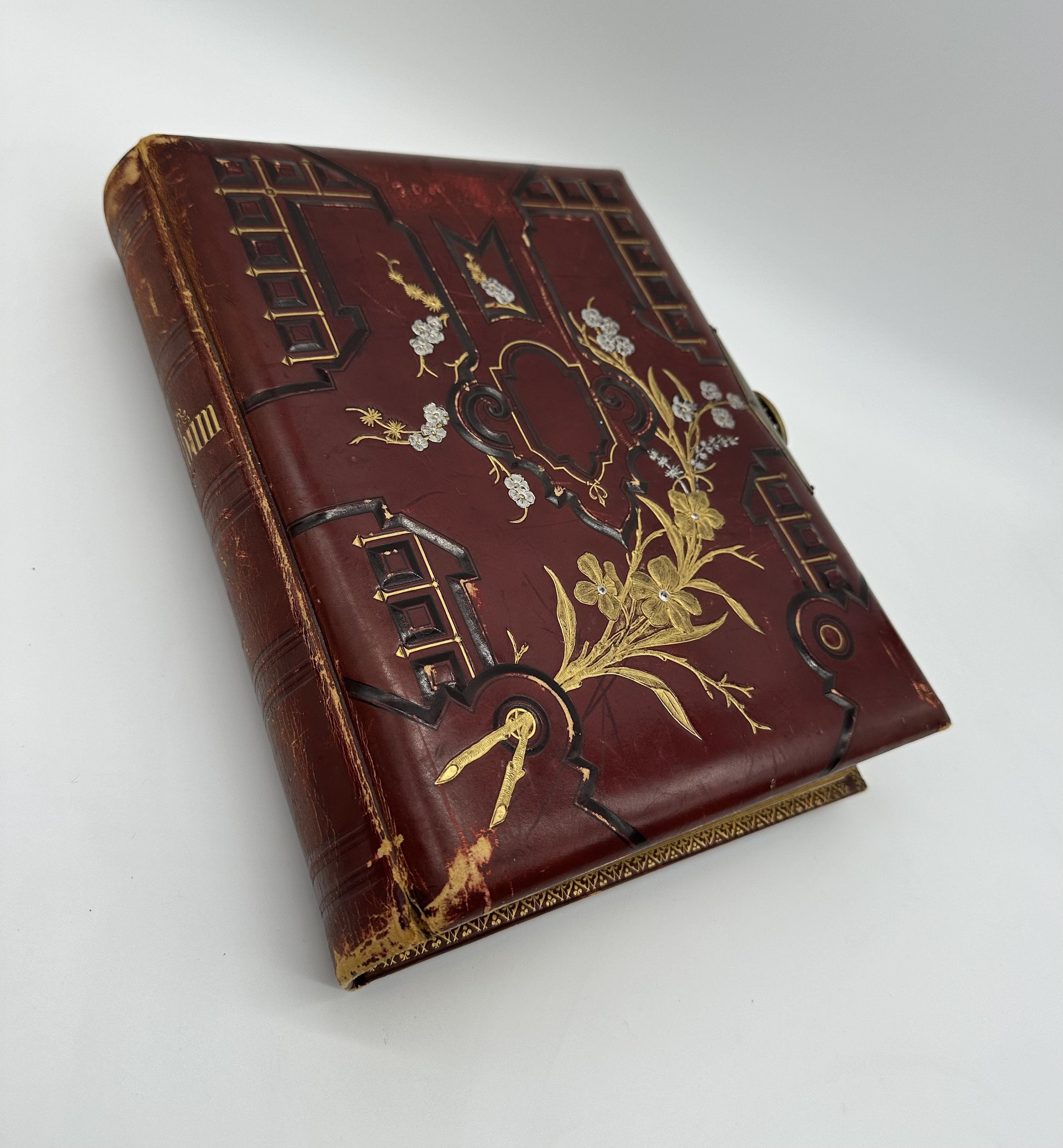 アンティークフォトアルバム 装飾レザー製花柄ゴールド栗色製本写真数