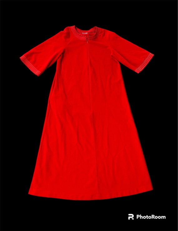 Vintage Robe Housecoat Duster Red Zipper Pockets … - image 1